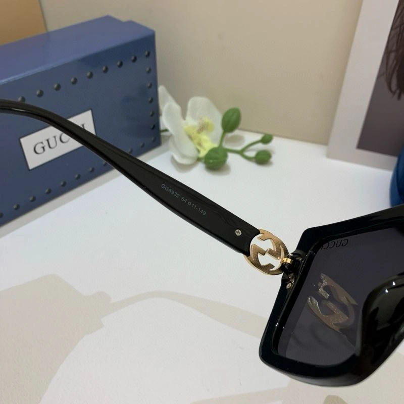 FlexibleFit Gucci Sunglasses 279563