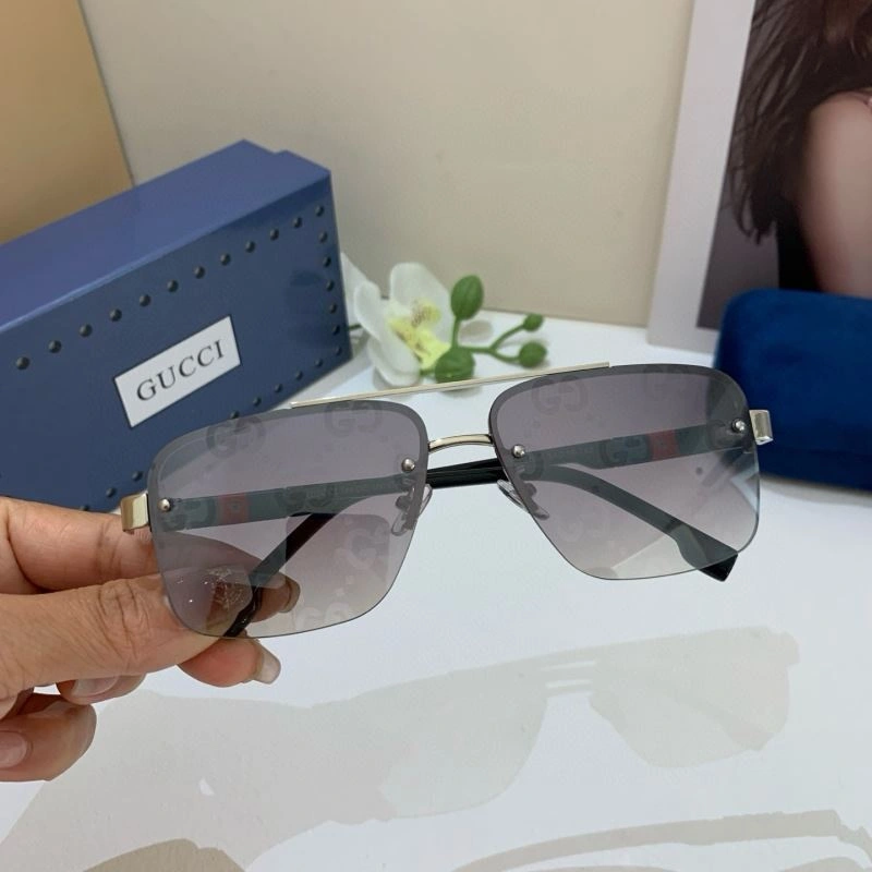 Flexible Gucci Sunglasses 279548