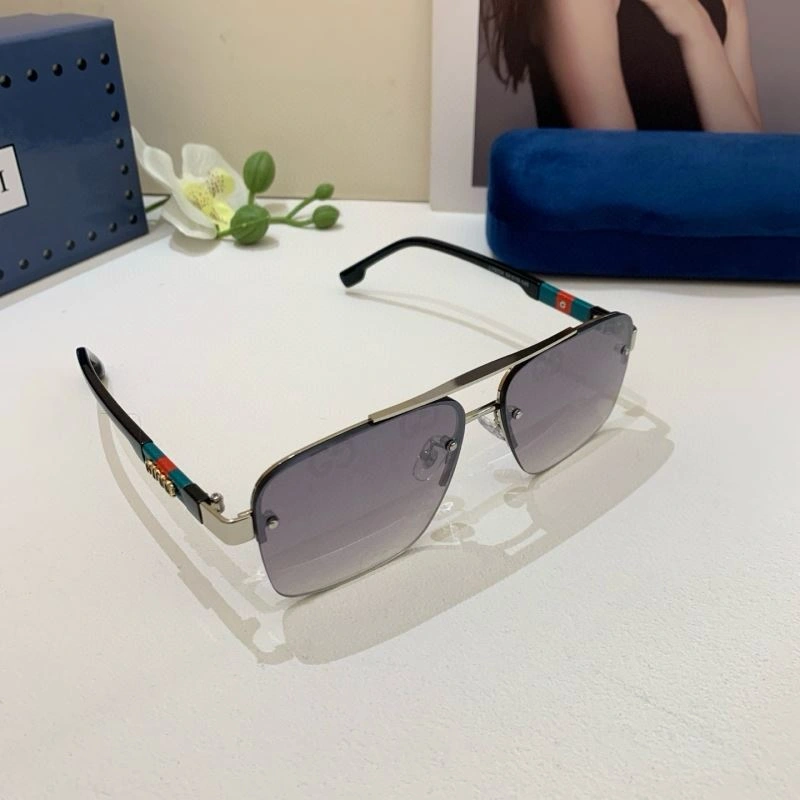Flexible Gucci Sunglasses 279548