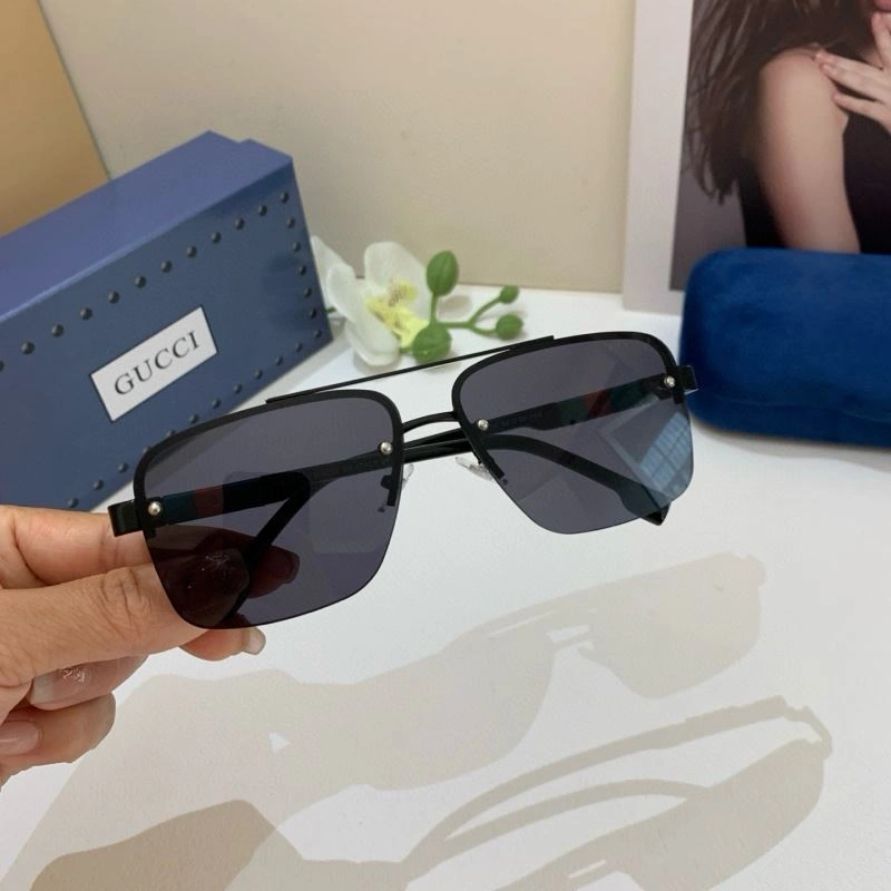Comfortable Gucci Sunglasses 279560