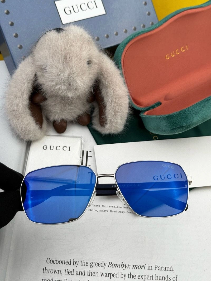 Gucci Sunglasses GoAnywhere 279565