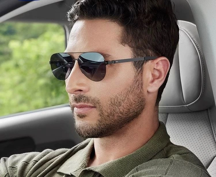 Gucci Sunglasses Resilient 279571