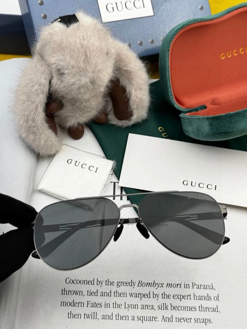 Durable Gucci Sunglasses 279568