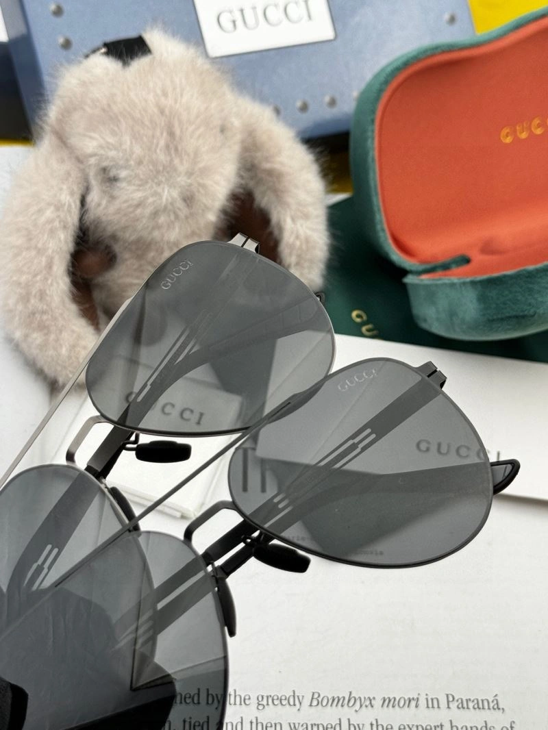 Durable Gucci Sunglasses 279568