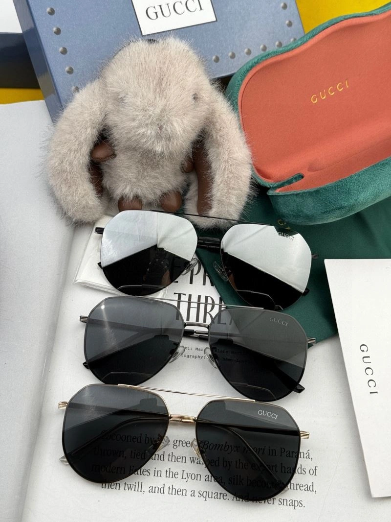 Gucci Sunglasses Unisex 279552