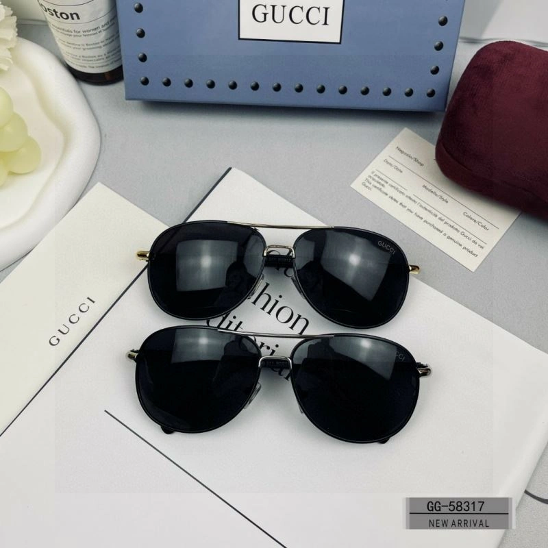 Gucci Sunglasses UrbanChic 279569