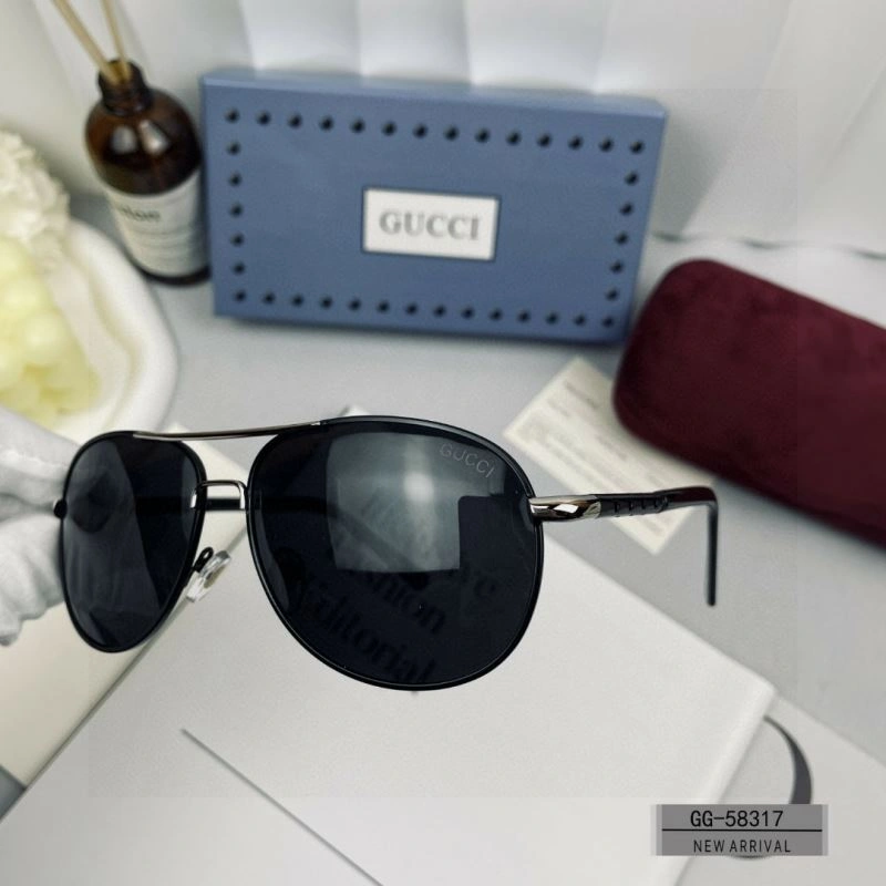 Gucci Sunglasses UrbanChic 279569