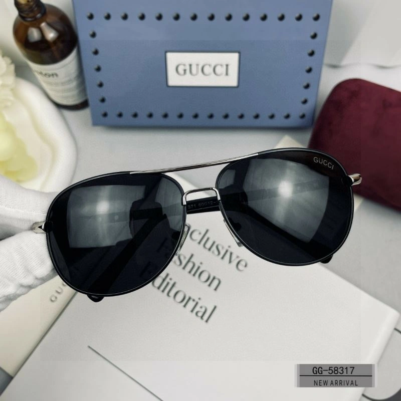 Gucci Sunglasses UrbanChic 279569