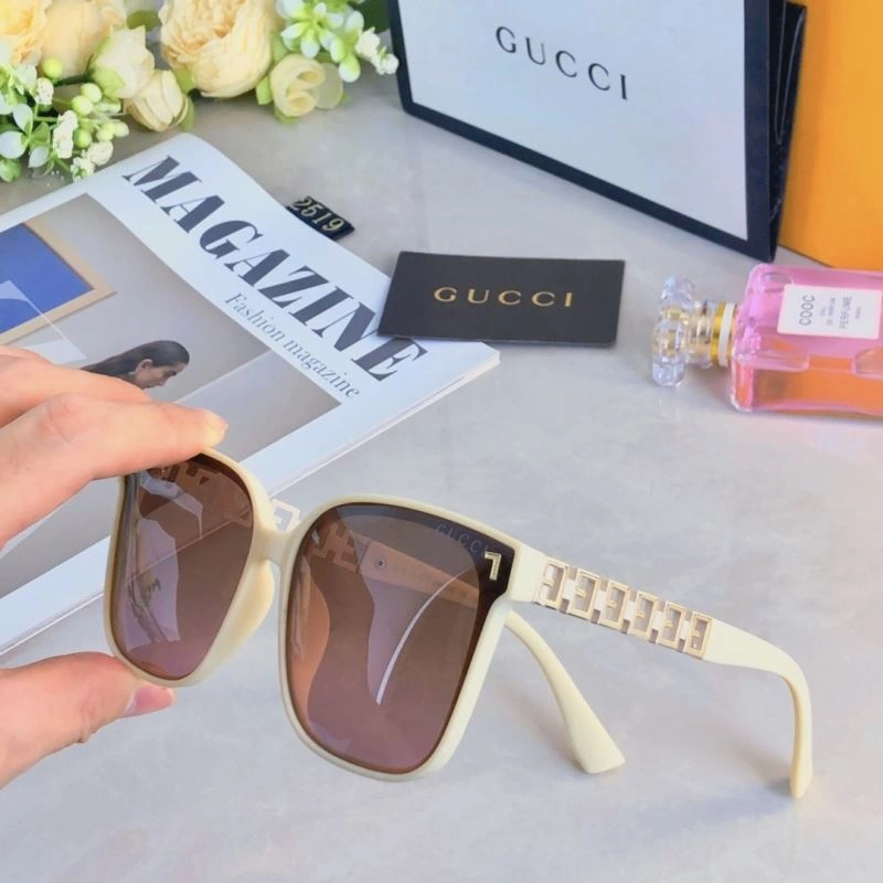 Neat Gucci Sunglasses 279540