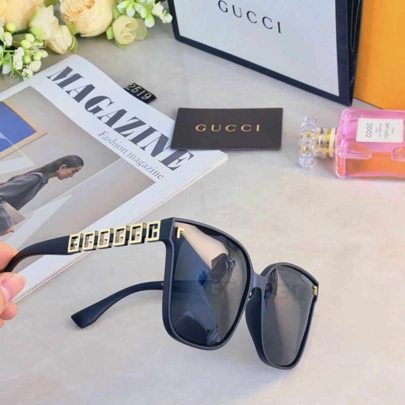 Neat Gucci Sunglasses 279540