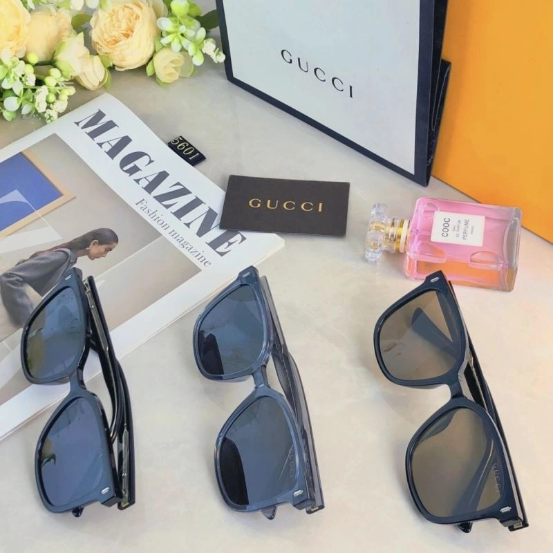 Gucci Sunglasses Bold 279541