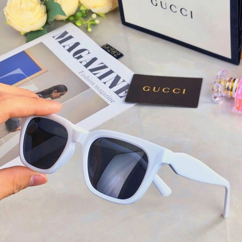 Gucci Sunglasses Breathable 279538