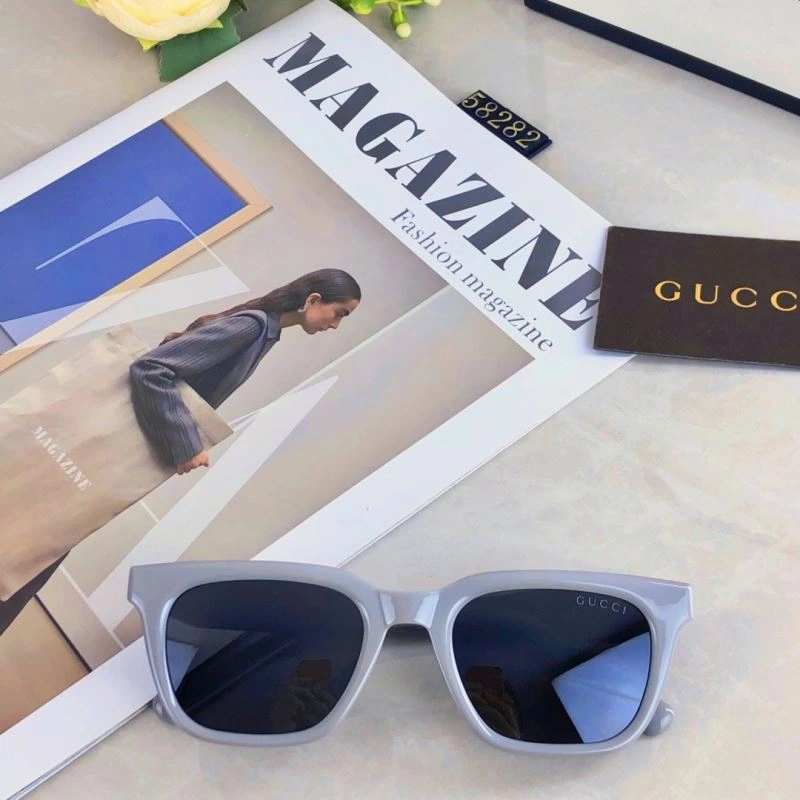 Gucci Sunglasses Breathable 279538
