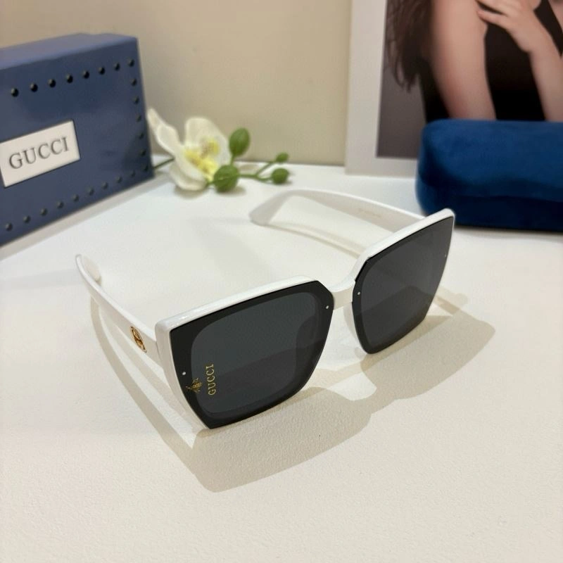 Gucci Sunglasses Supportive 279535