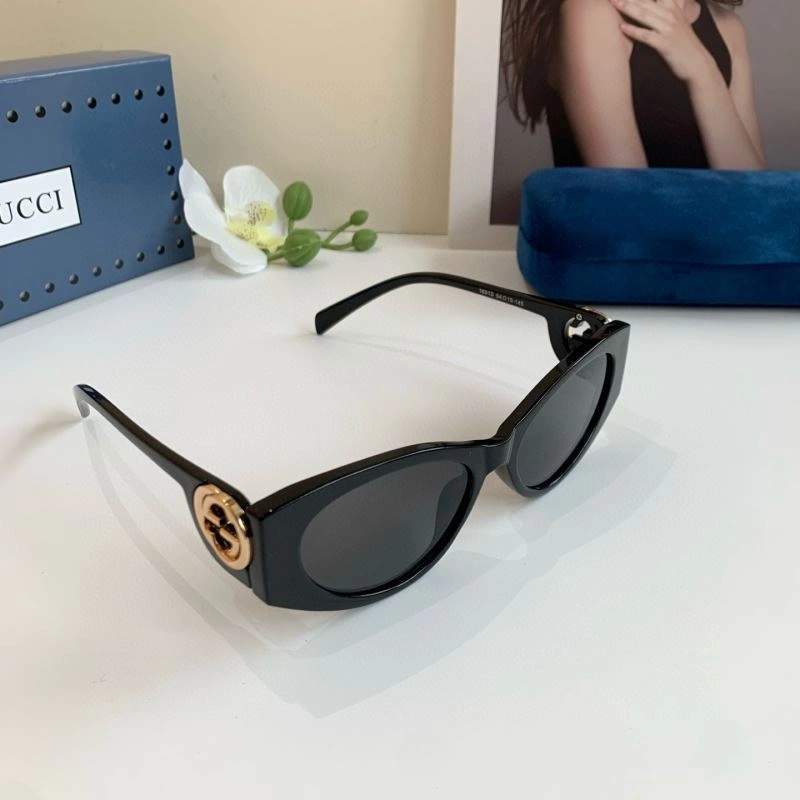 Gucci Sunglasses Breathable 279534