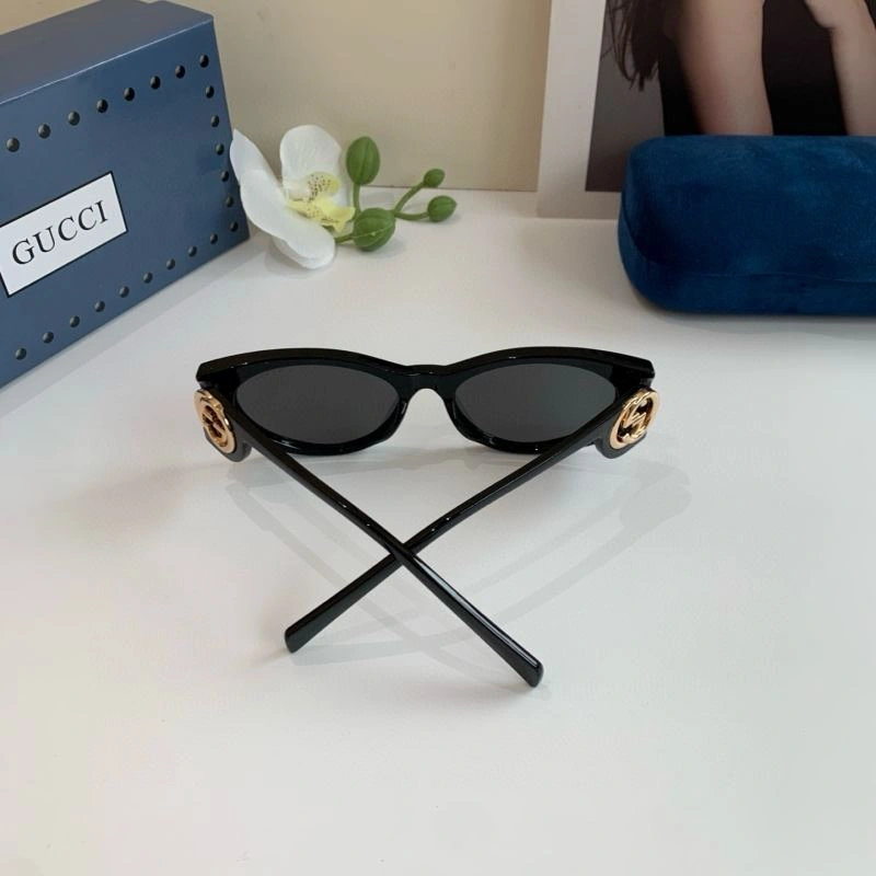 Gucci Sunglasses Breathable 279534