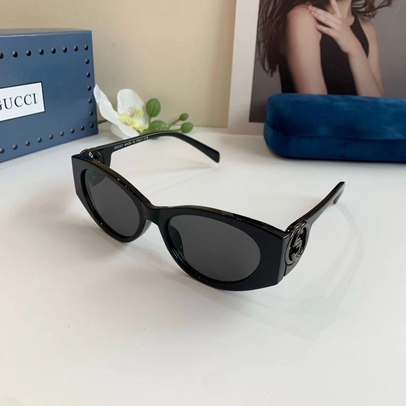 Efficient Gucci Sunglasses 279532