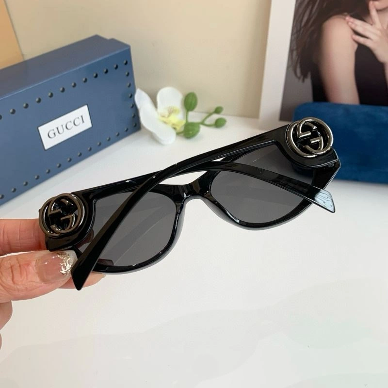 Efficient Gucci Sunglasses 279532