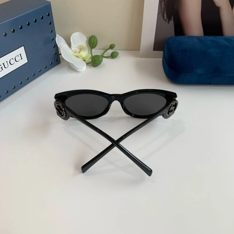 Efficient Gucci Sunglasses 279532