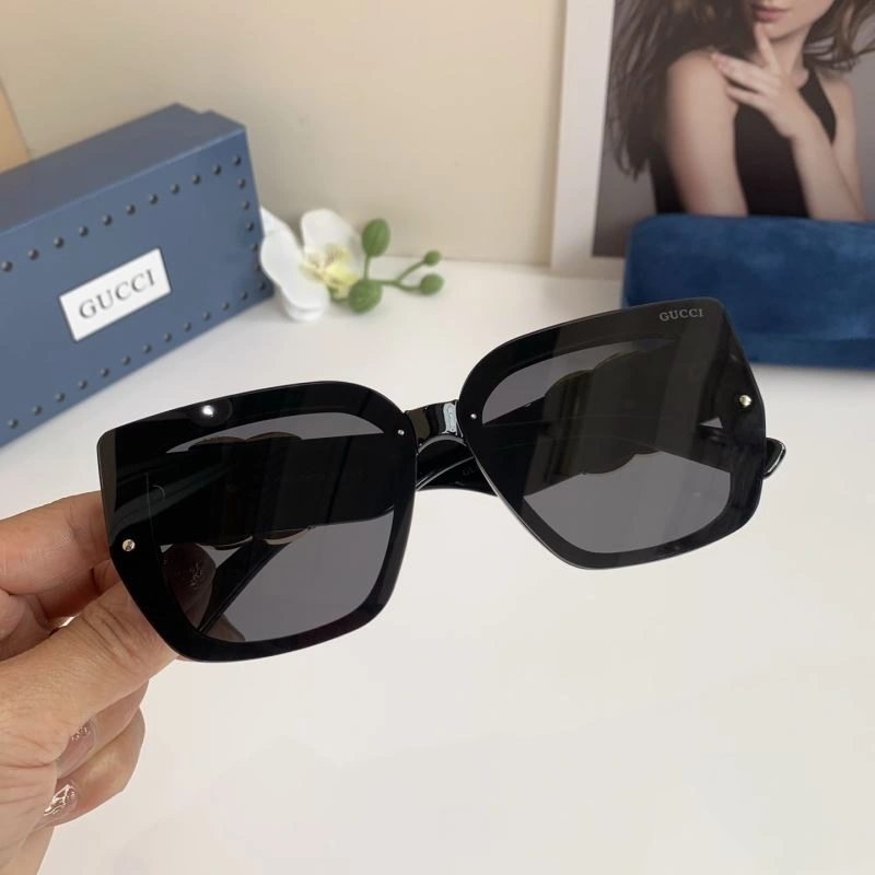 Contemporary Gucci Sunglasses 279531