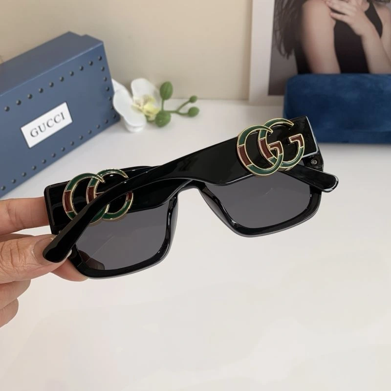 Contemporary Gucci Sunglasses 279531