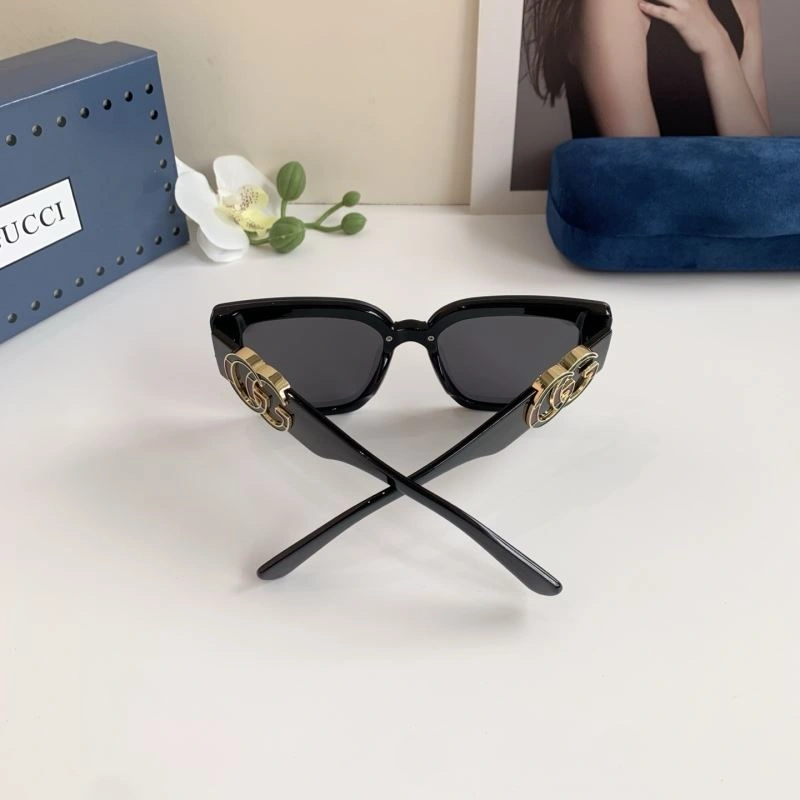 Contemporary Gucci Sunglasses 279531
