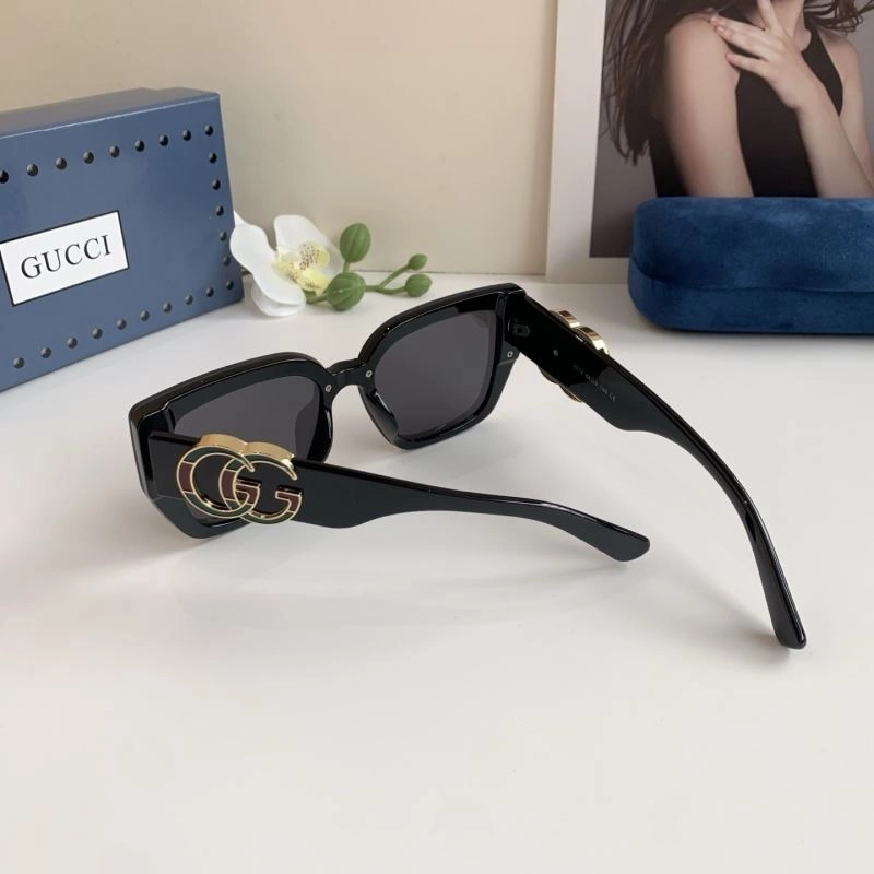 Contemporary Gucci Sunglasses 279531