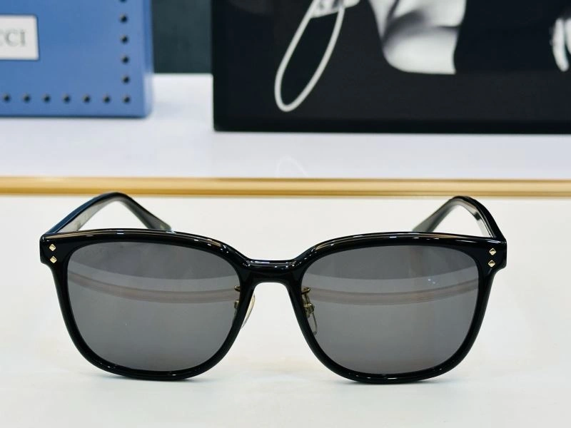 Gucci Sunglasses Sophisticated 279521