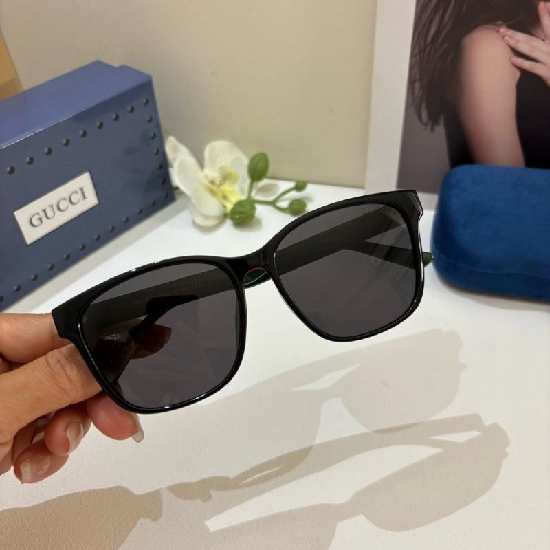 Gucci Sunglasses Cozy 279514