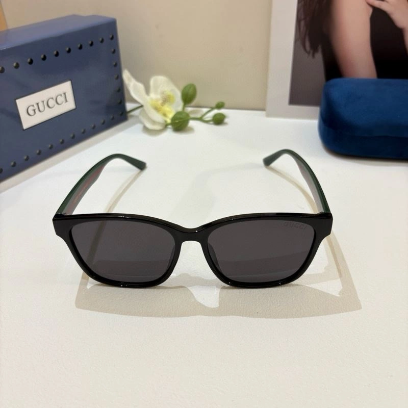 Gucci Sunglasses Cozy 279514