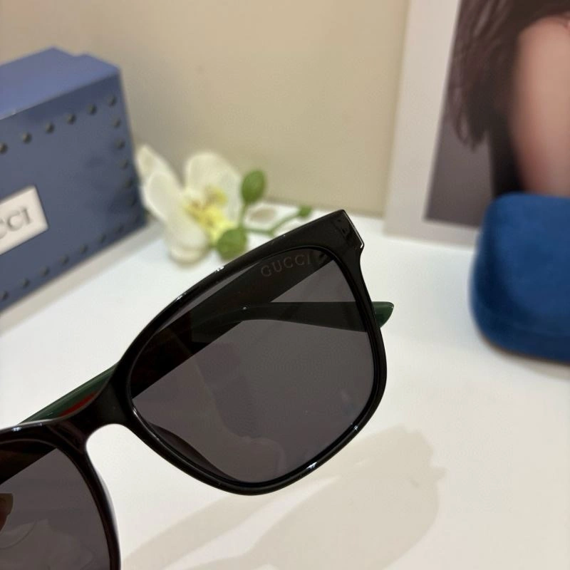Gucci Sunglasses Cozy 279514