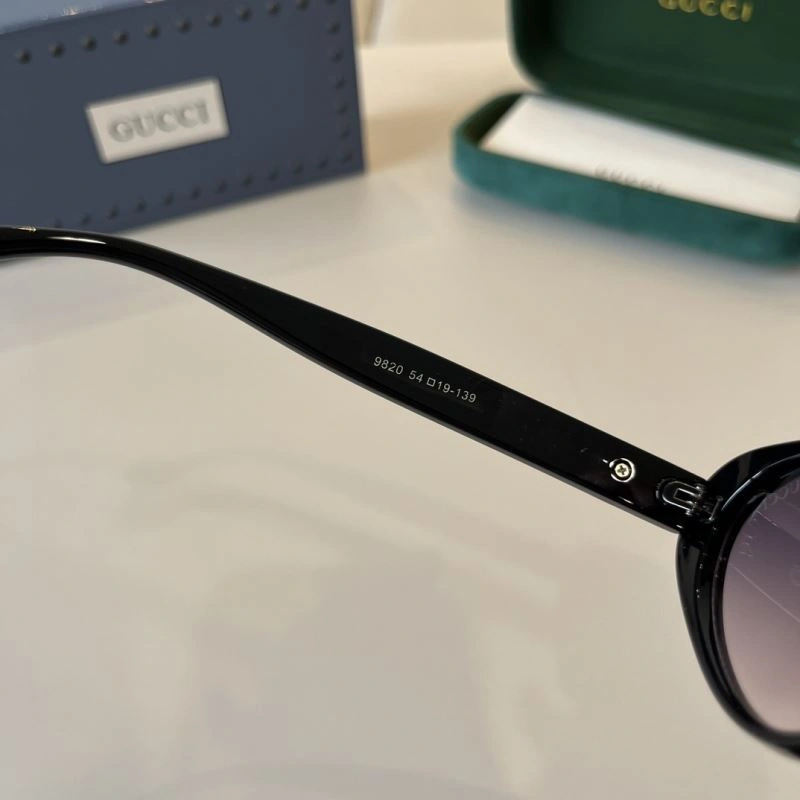 Bright Gucci Sunglasses 279515