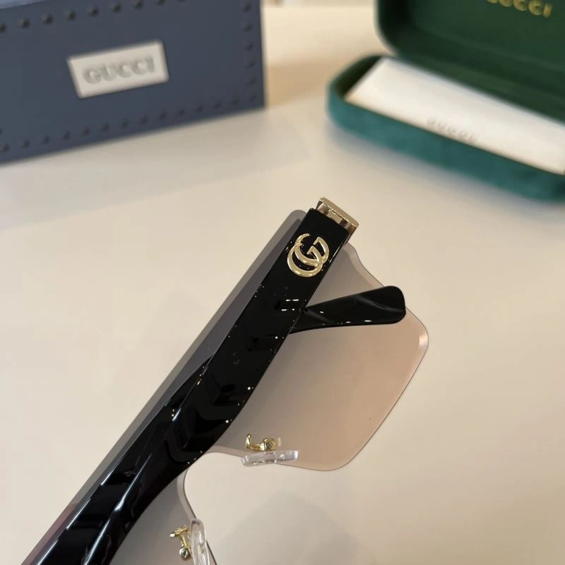 TimelessDesign Gucci Sunglasses 279501