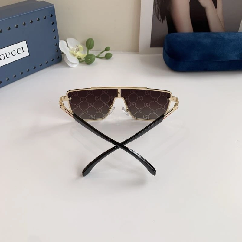 Gucci Sunglasses Flexible 279496