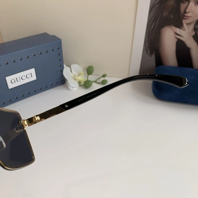 Gucci Sunglasses FreshLook 279493