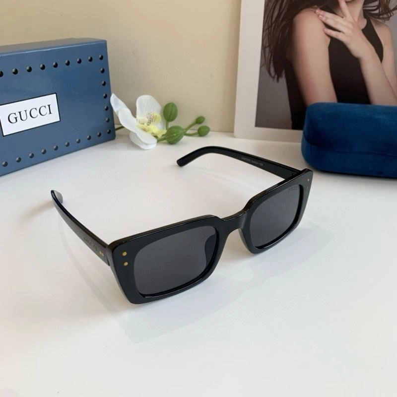 Gucci Sunglasses TimelessDesign 279494