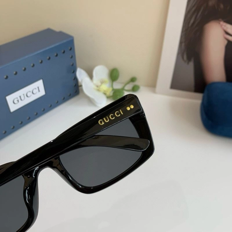 Gucci Sunglasses TimelessDesign 279494