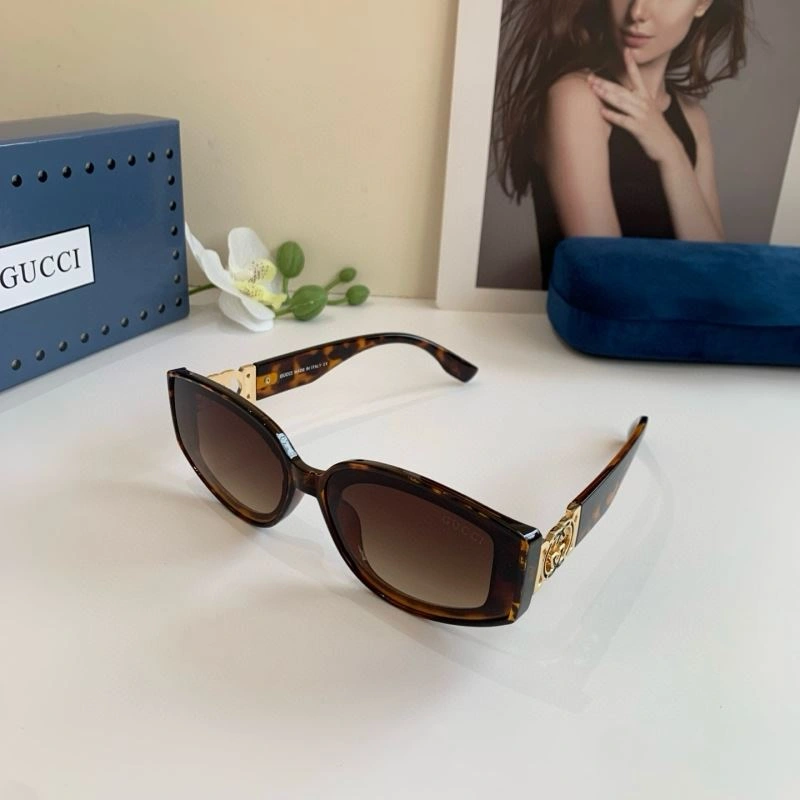 Gucci Sunglasses SportInspired 279488