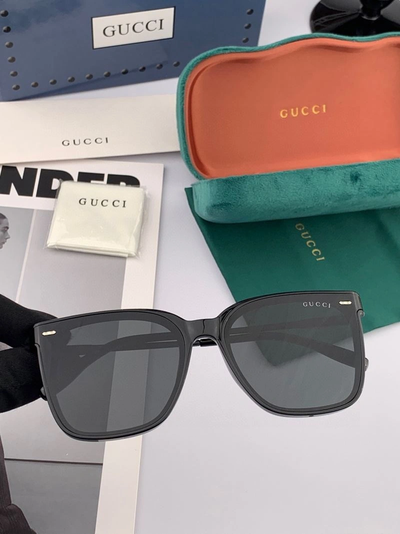 Stretchable Gucci Sunglasses 279467