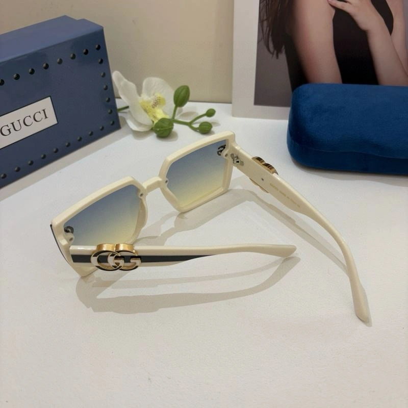 Gucci Sunglasses Contemporary 279458