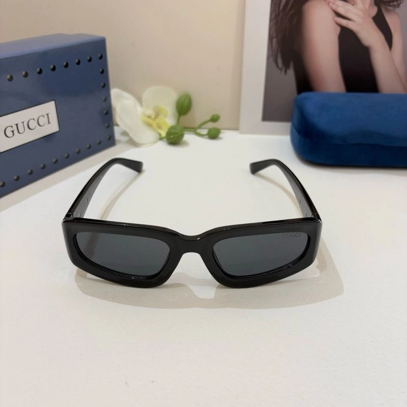 FlexibleFit Gucci Sunglasses 279461