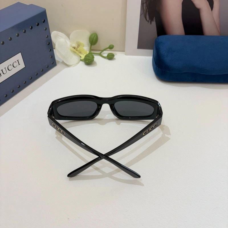 FlexibleFit Gucci Sunglasses 279461