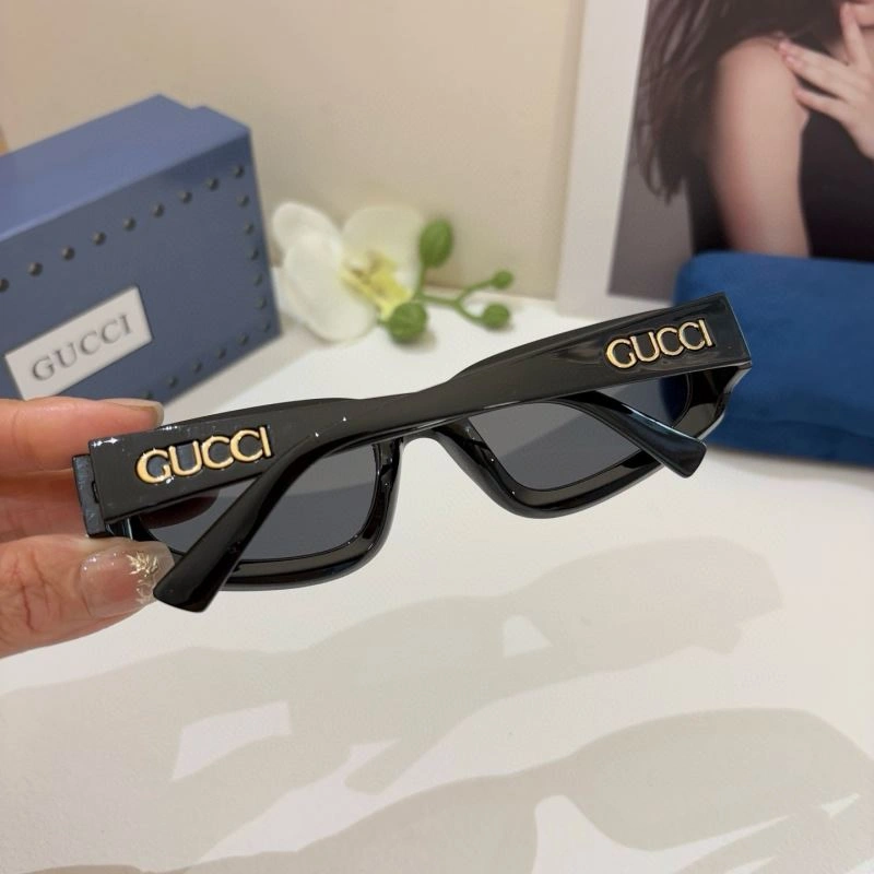 FlexibleFit Gucci Sunglasses 279461