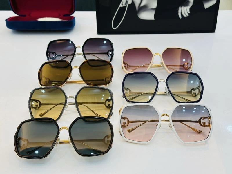 Gucci Sunglasses Unisex 279483