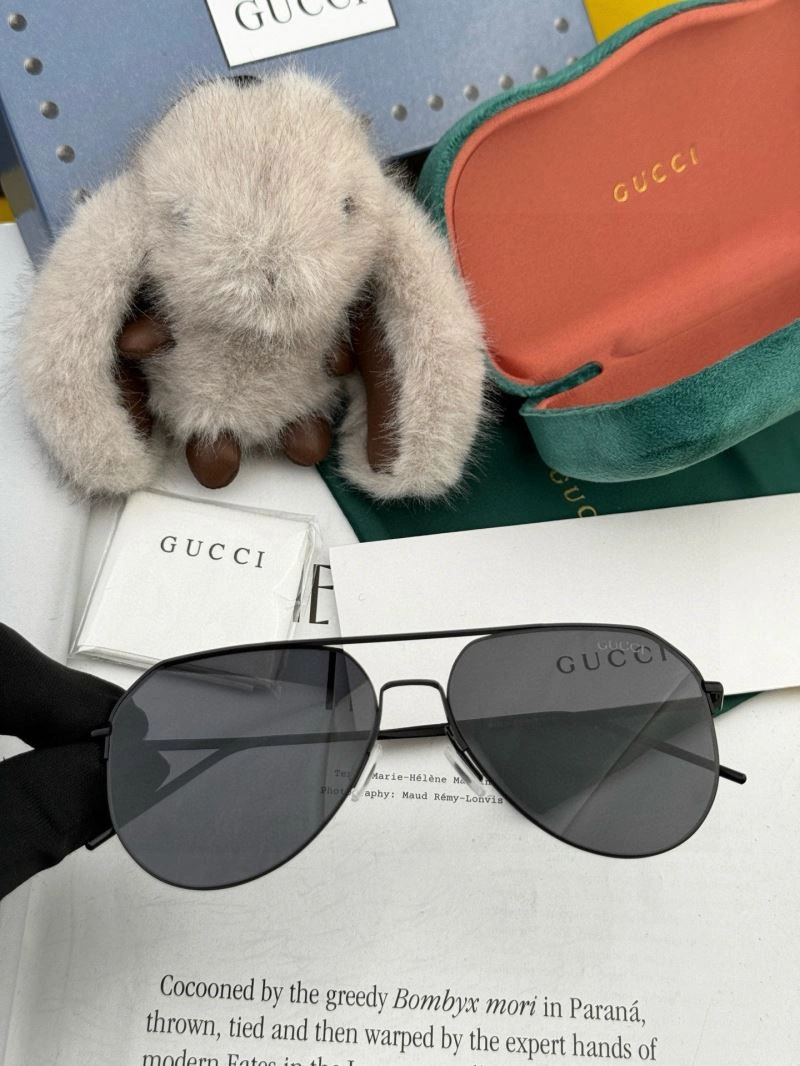 Functional Gucci Sunglasses 279475