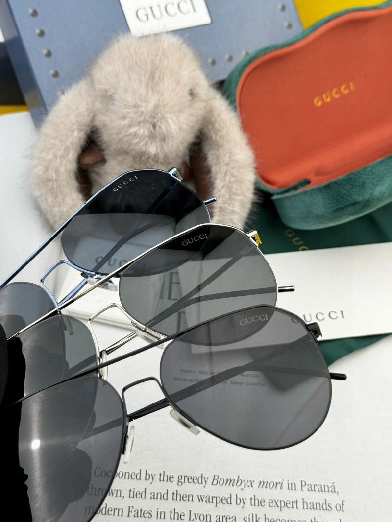 Functional Gucci Sunglasses 279475