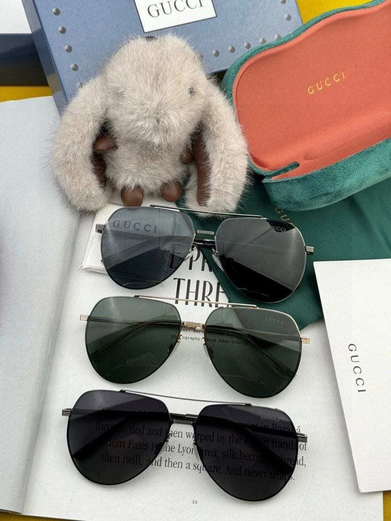 Gucci Sunglasses EyeCatching 279478