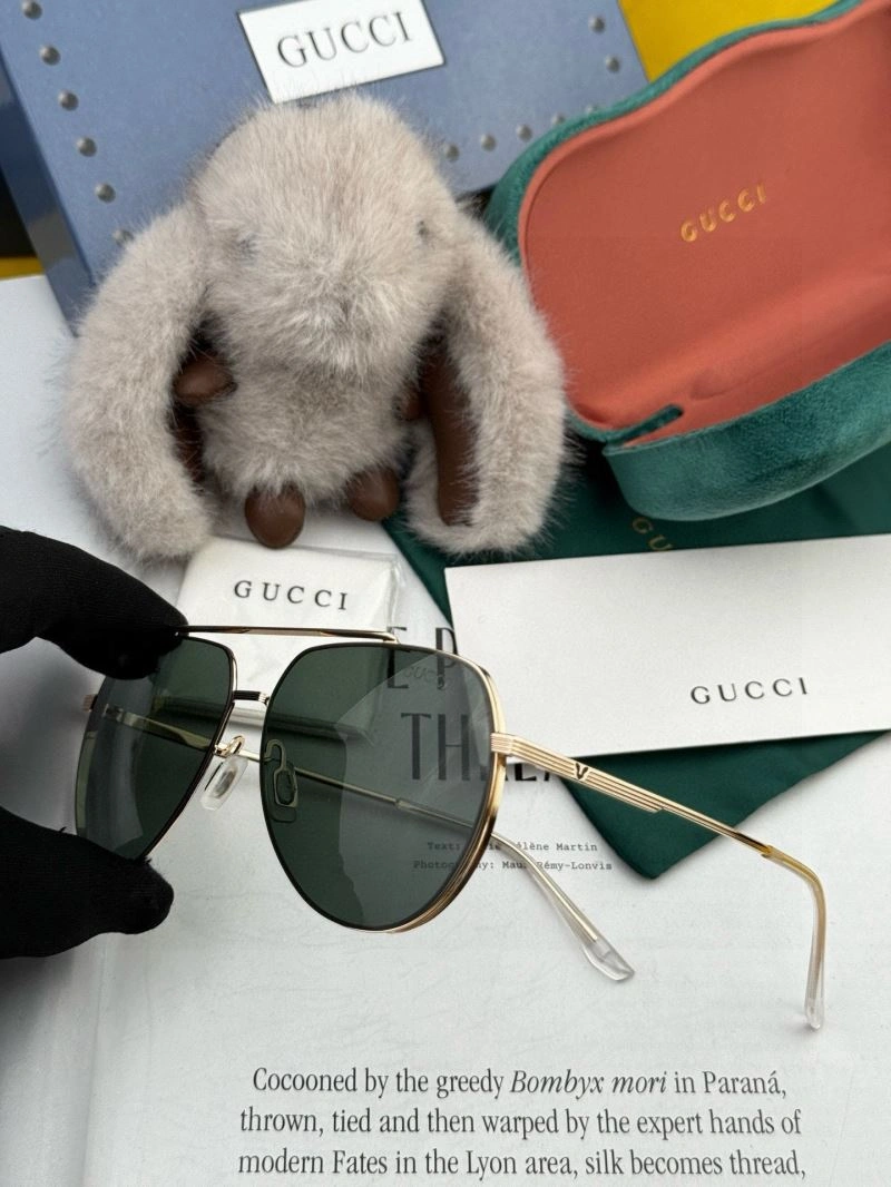 Gucci Sunglasses EyeCatching 279478