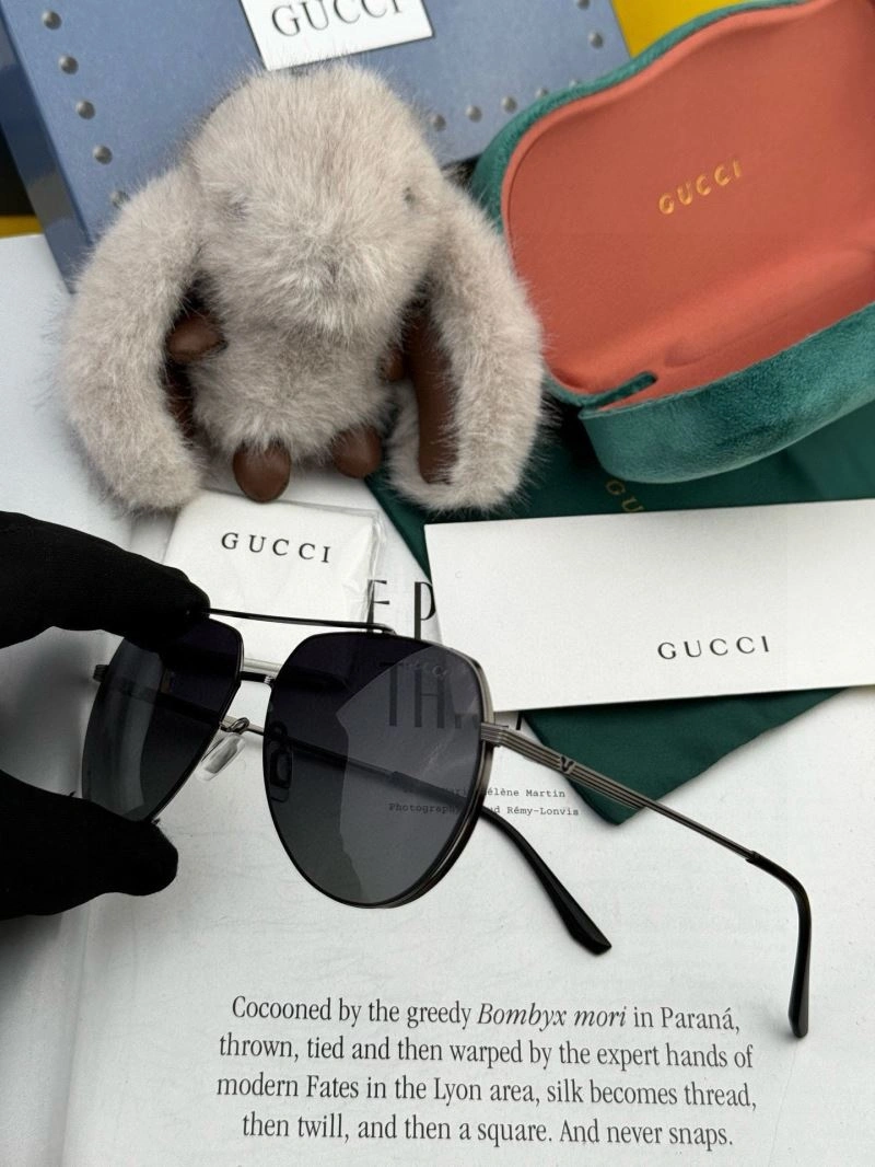 Gucci Sunglasses EyeCatching 279478