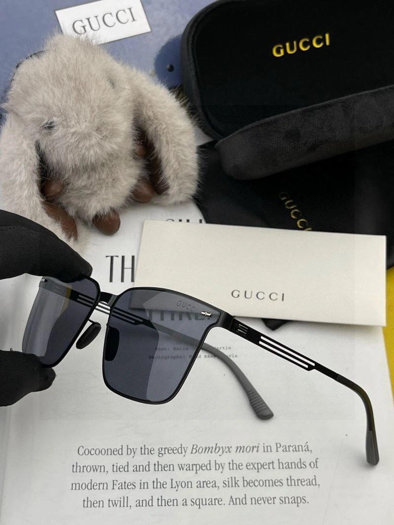 Chic Gucci Sunglasses 279479